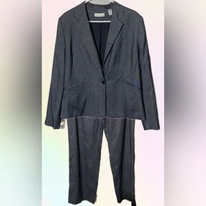 Vintage Amanda Smith Classic Two Piece Suit- One Button Blazer and Pants